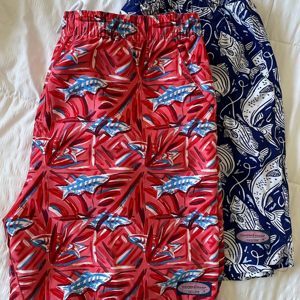 (2) Vineyard Vines Swim Trunks Mens XL 7 Inch